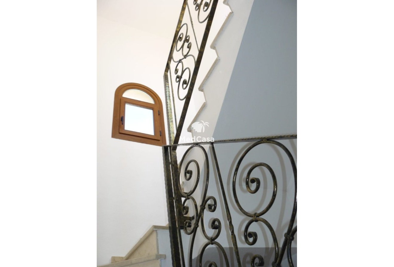 Segunda mano - Apartment / Duplex -
Orihuela Costa - Villamartín