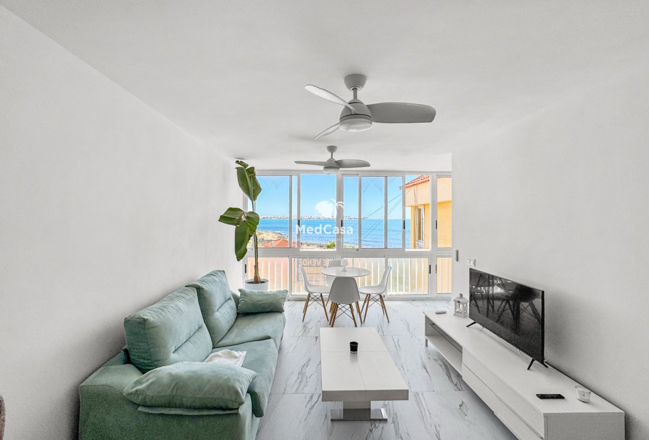 Segunda mano - Apartamento -
Orihuela Costa - Punta Prima