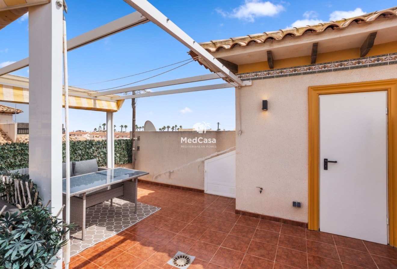 Resale - Townhouse -
Orihuela Costa - La Regia