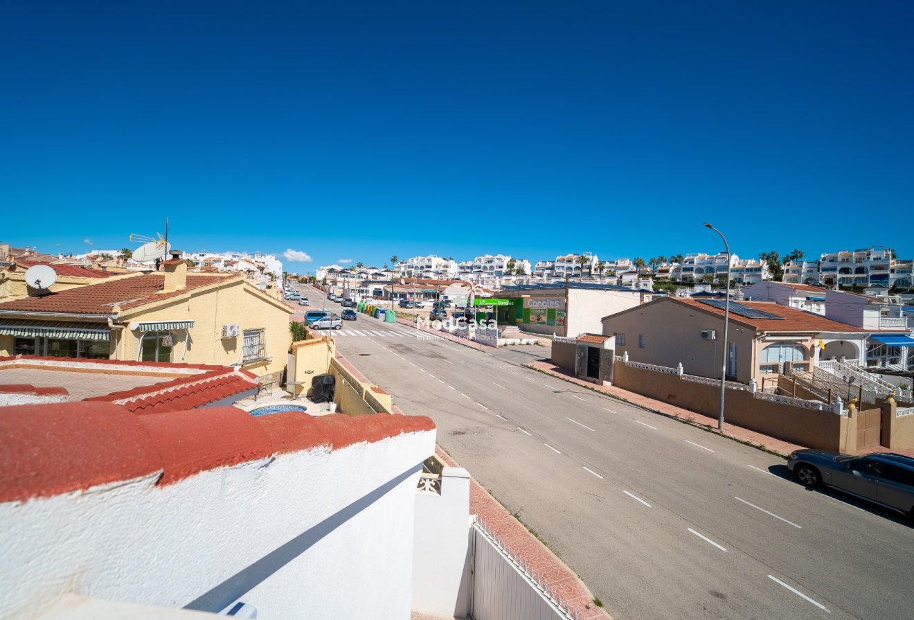 Resale - Townhouse -
Ciudad Quesada - town