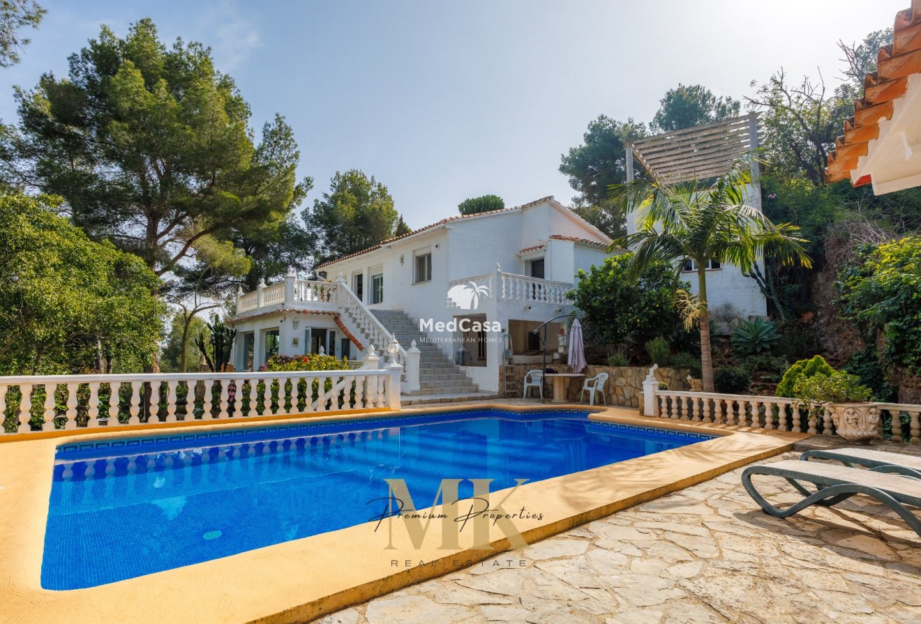 Wiederverkauf - Villa -
Denia - Montgó