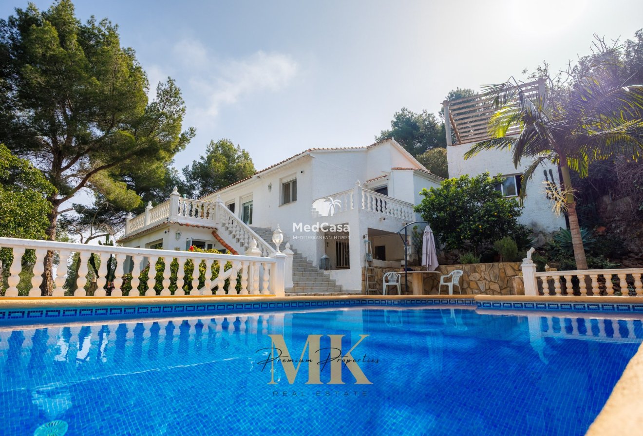 Wiederverkauf - Villa -
Denia - Montgó