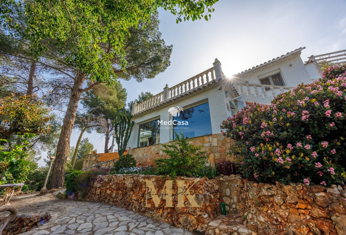 Wiederverkauf - Villa -
Denia - Montgó