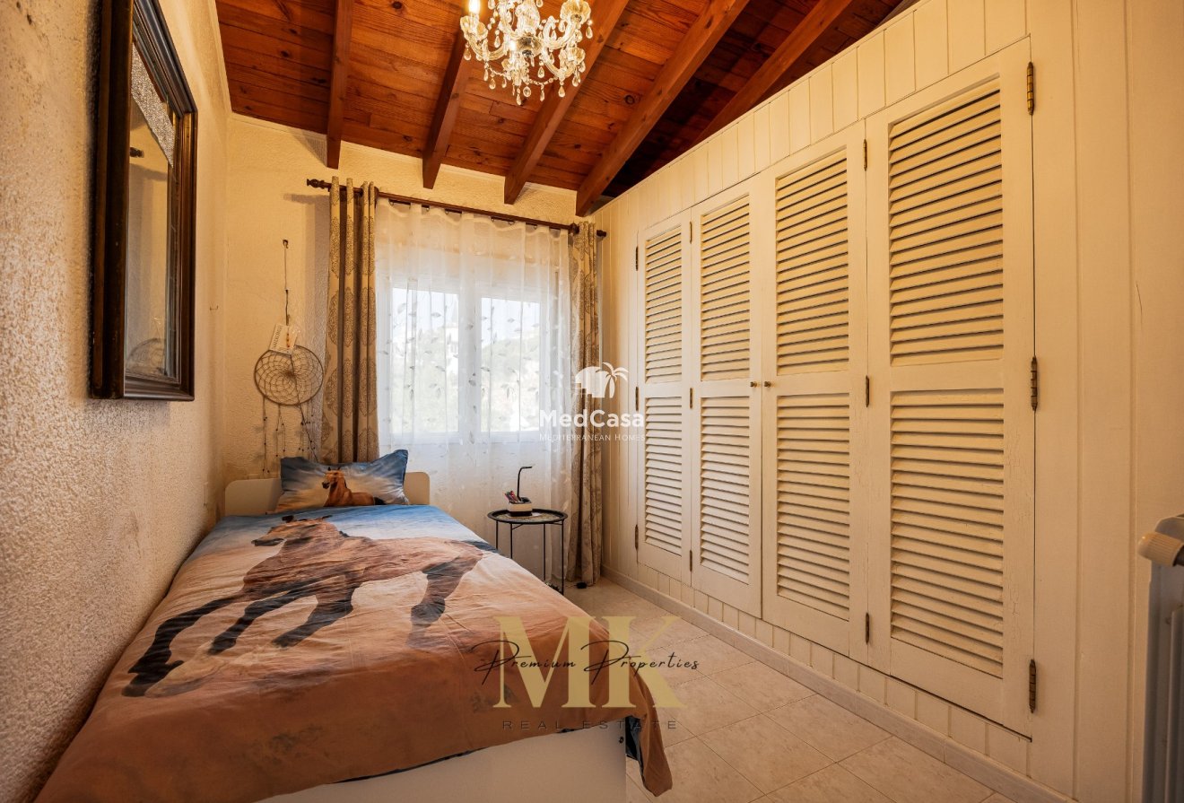 Wiederverkauf - Villa -
Denia - Montgó