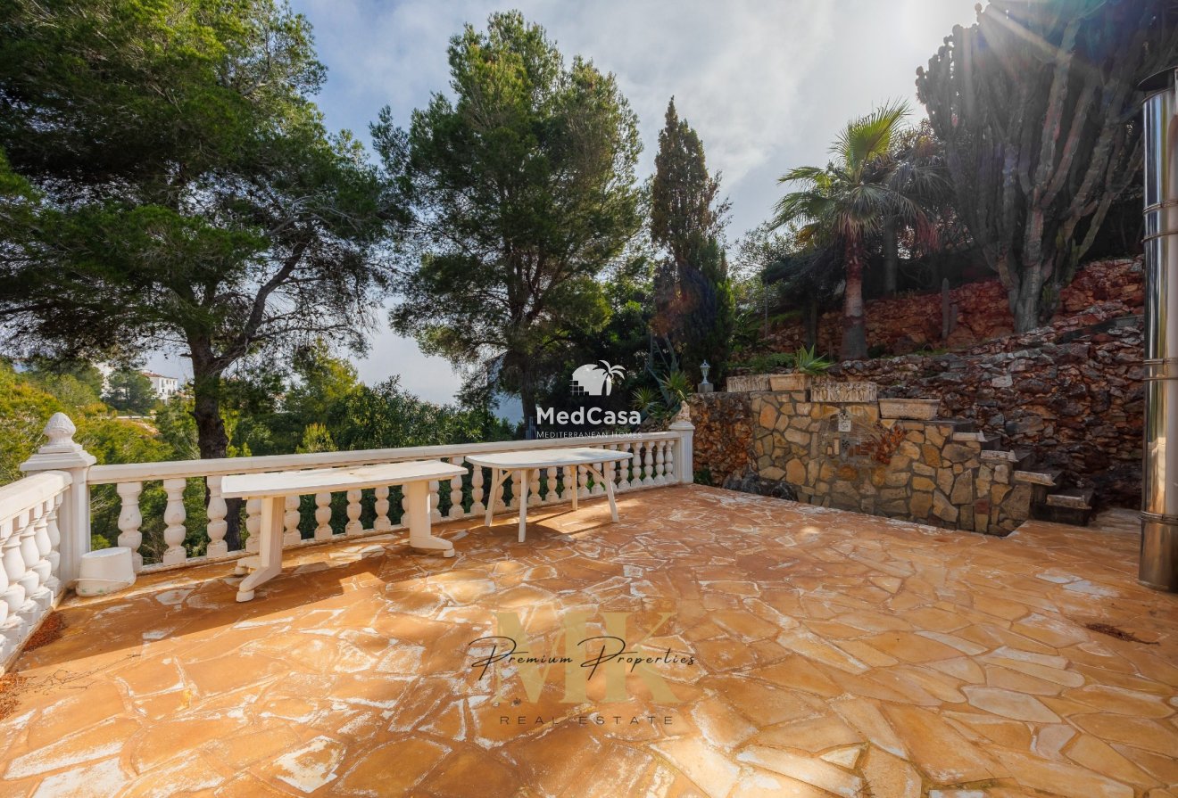 Wiederverkauf - Villa -
Denia - Montgó
