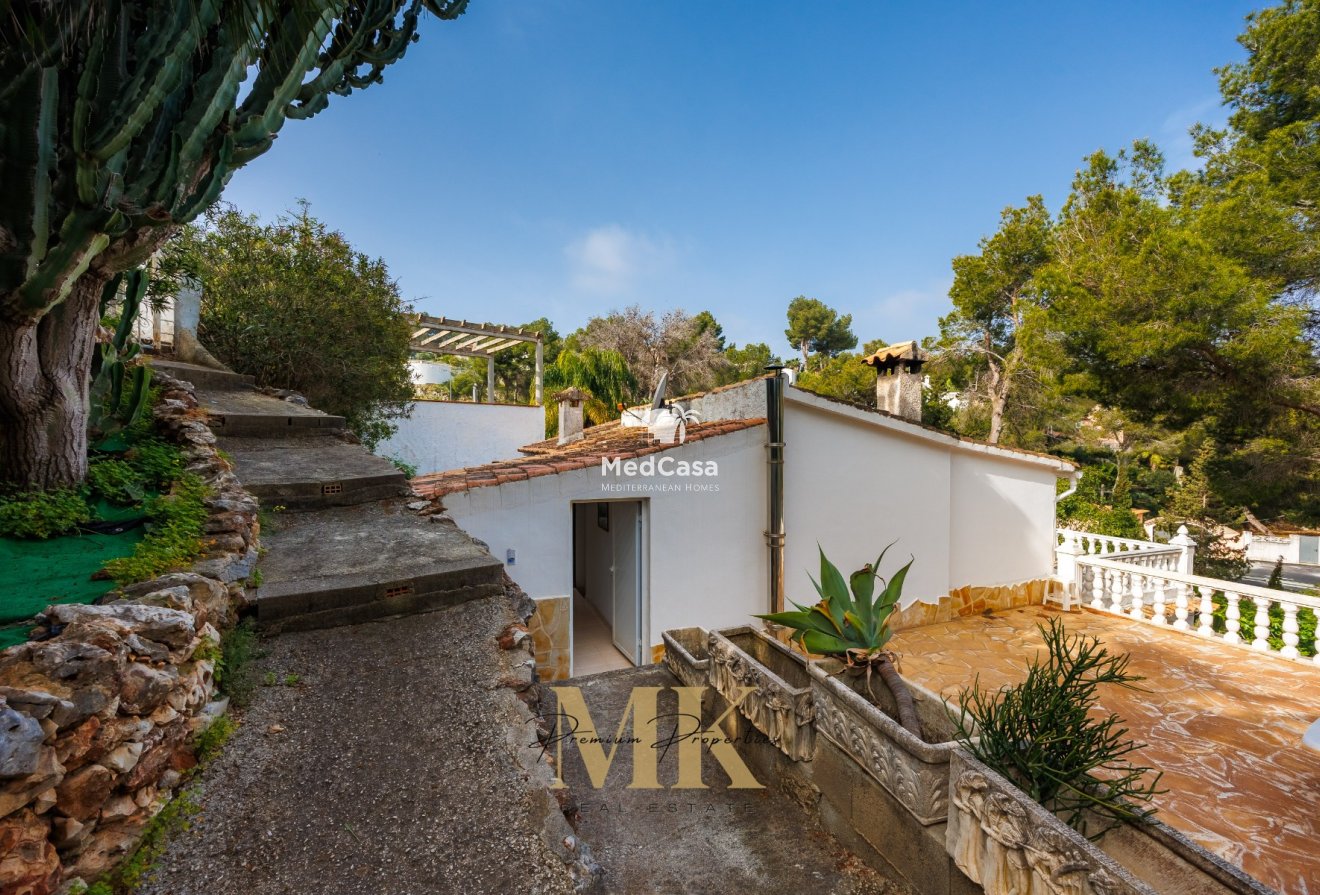 Wiederverkauf - Villa -
Denia - Montgó