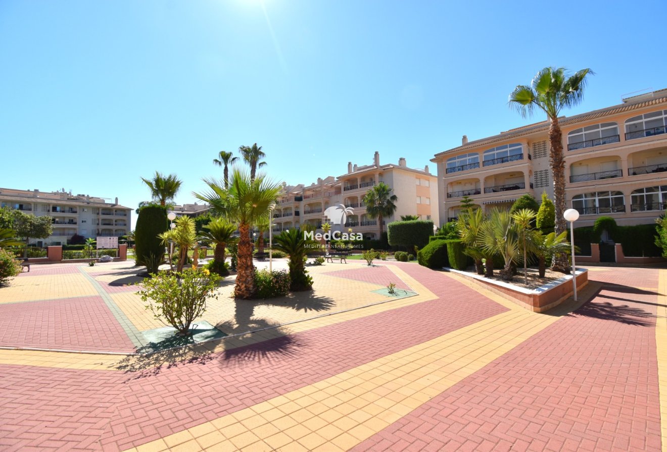 Segunda mano - Apartamento -
Orihuela Costa - Playa Flamenca
