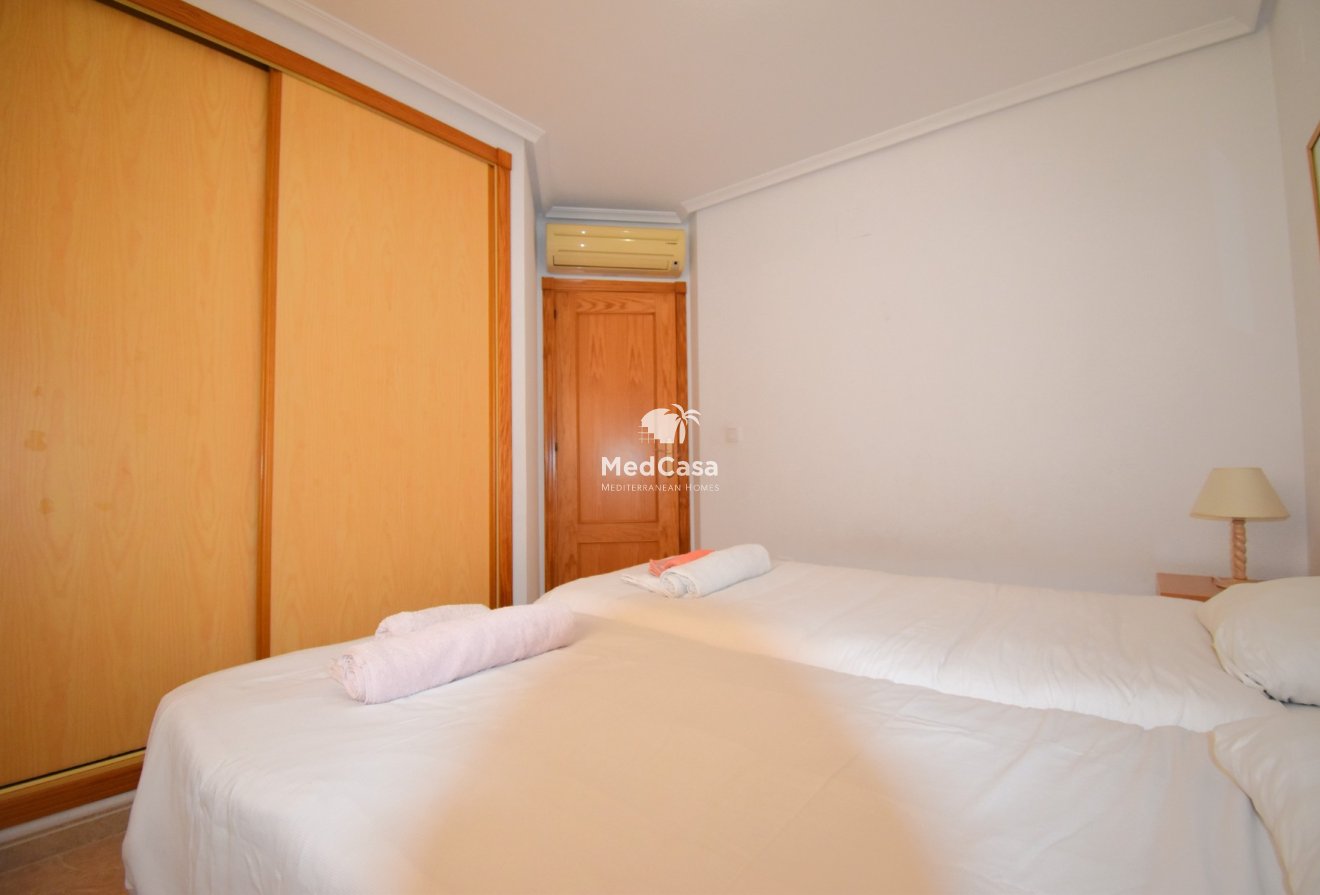 Segunda mano - Apartamento -
Orihuela Costa - Playa Flamenca