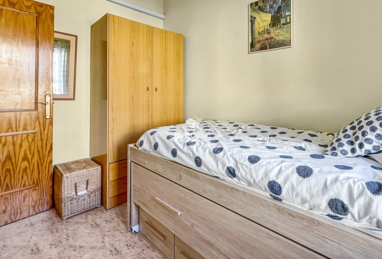 Resale - Townhouse -
Orihuela Costa - Playa Flamenca