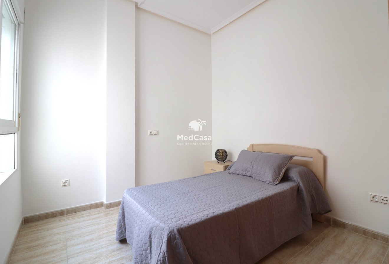 Wiederverkauf - Apartment -
Almoradí - Almoradi - Town