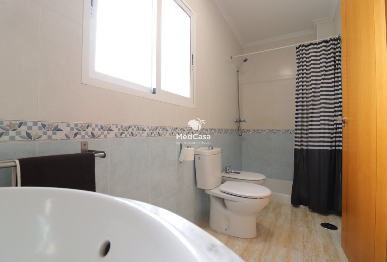 Wiederverkauf - Apartment -
Almoradí - Almoradi - Town