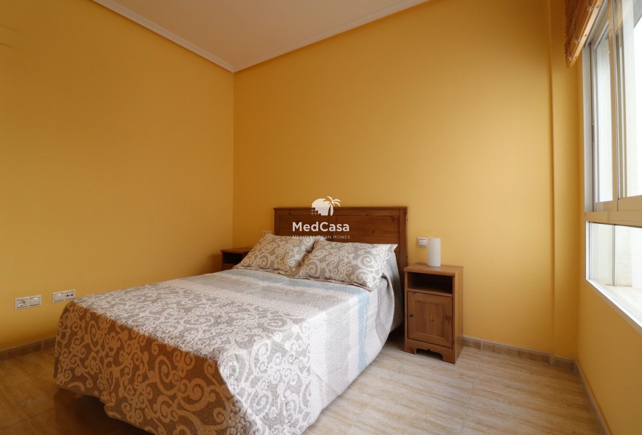 Wiederverkauf - Apartment -
Almoradí - Almoradi - Town