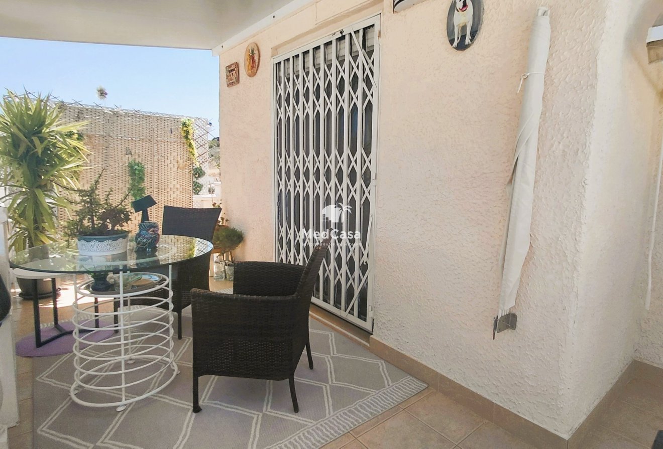 Resale - Villa -
San Fulgencio