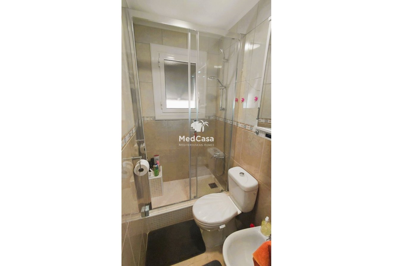 Resale - Villa -
San Fulgencio