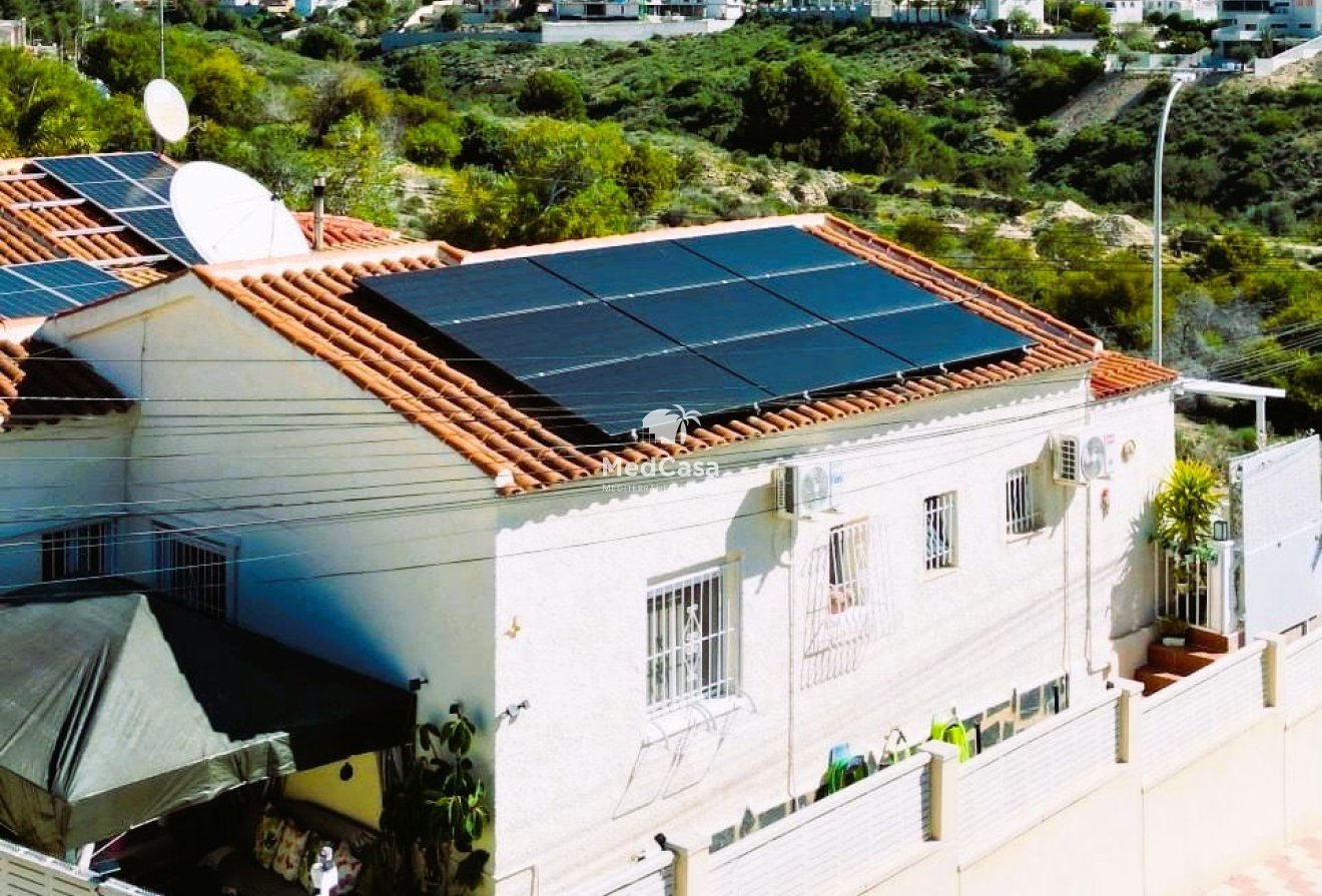 Resale - Villa -
San Fulgencio