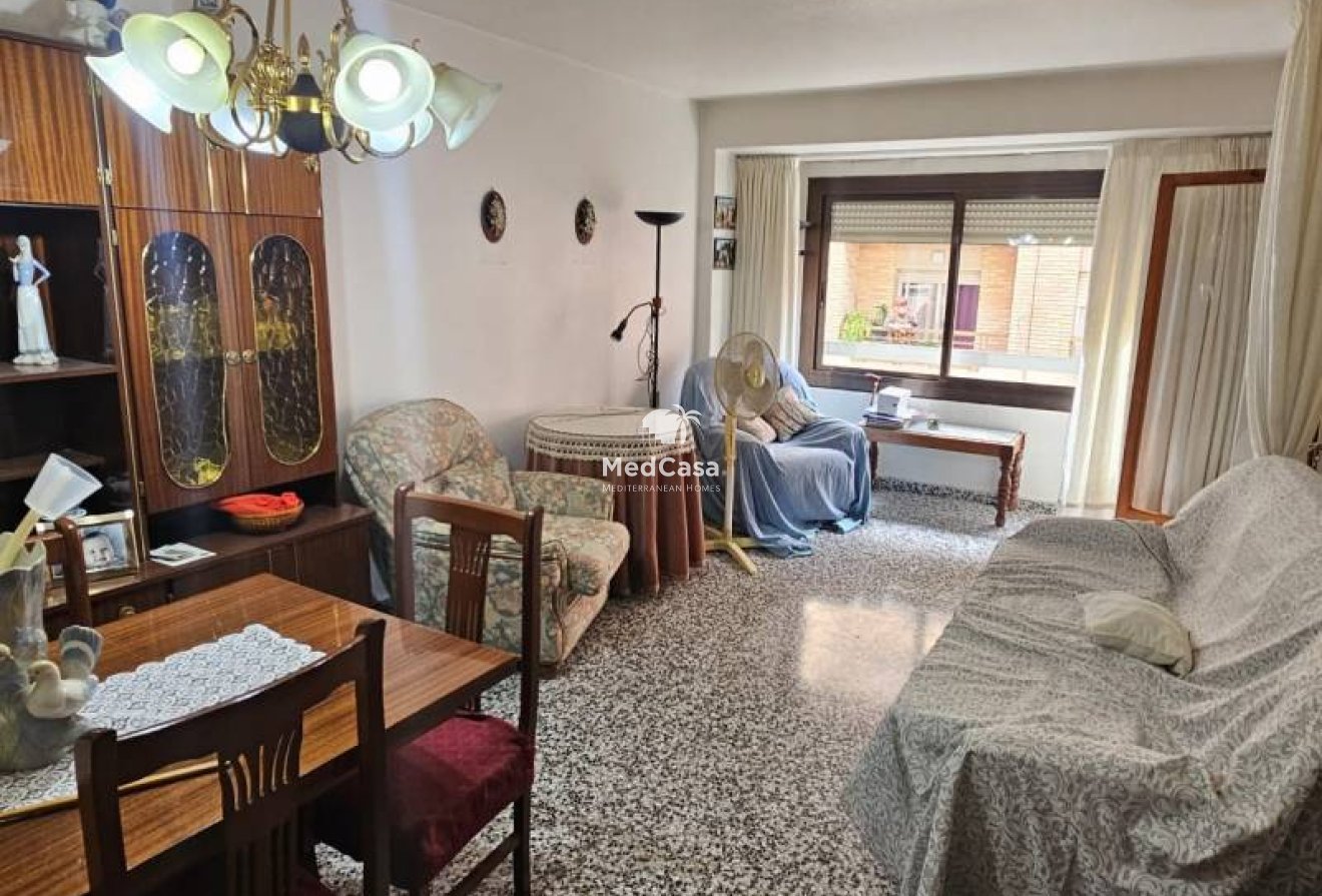 Resale - Apartment -
Villajoyosa - town