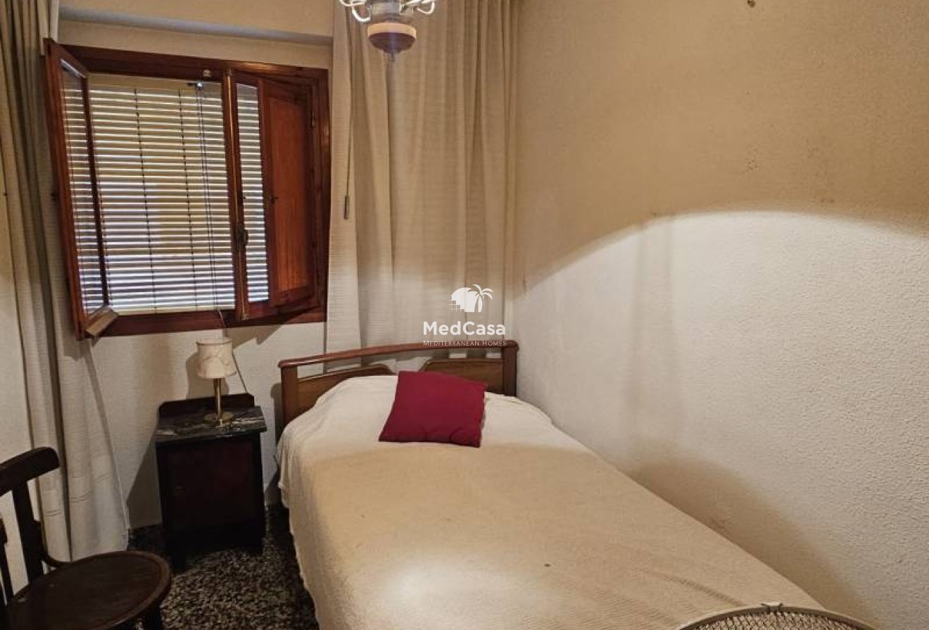 Resale - Apartment -
Villajoyosa - town