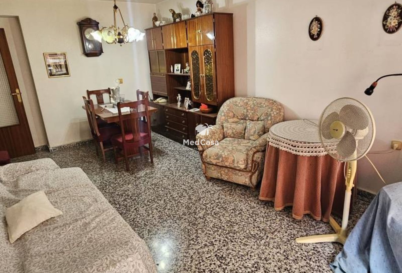Resale - Apartment -
Villajoyosa - town