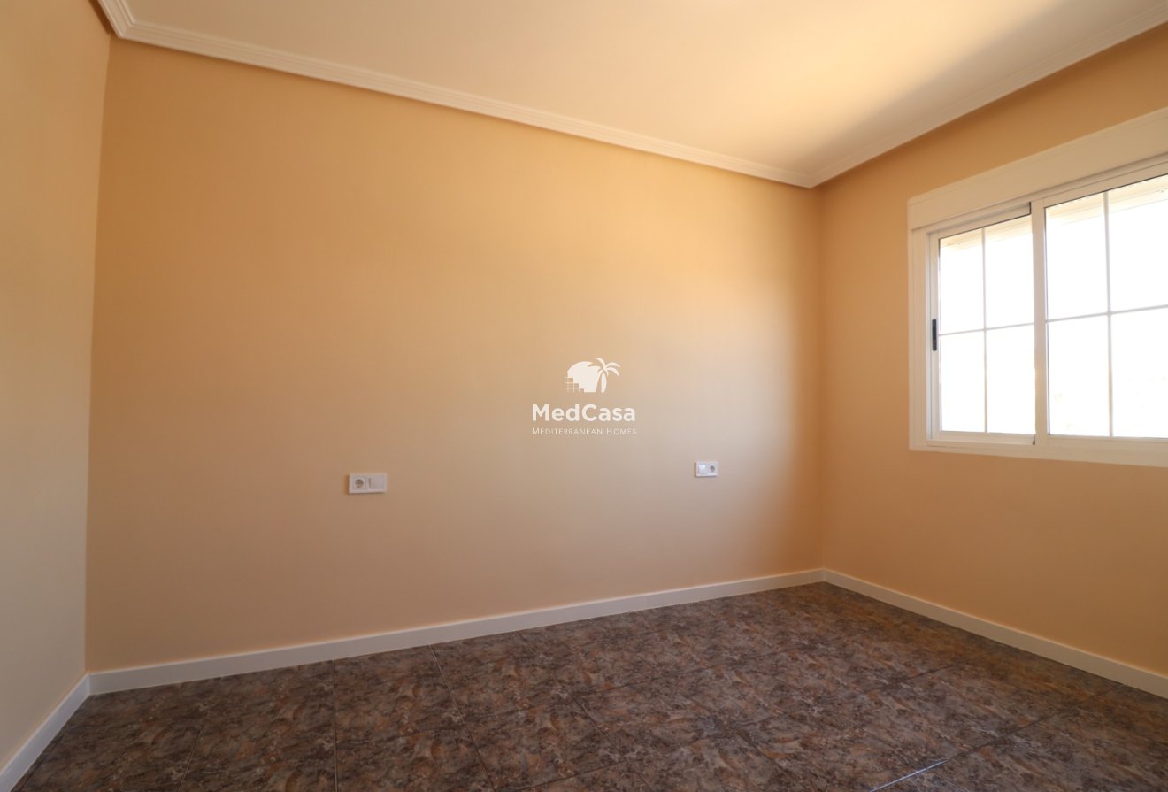 Segunda mano - Apartamento -
Orihuela Costa - Punta Prima