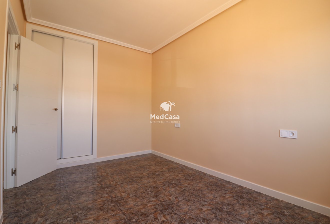 Segunda mano - Apartamento -
Orihuela Costa - Punta Prima