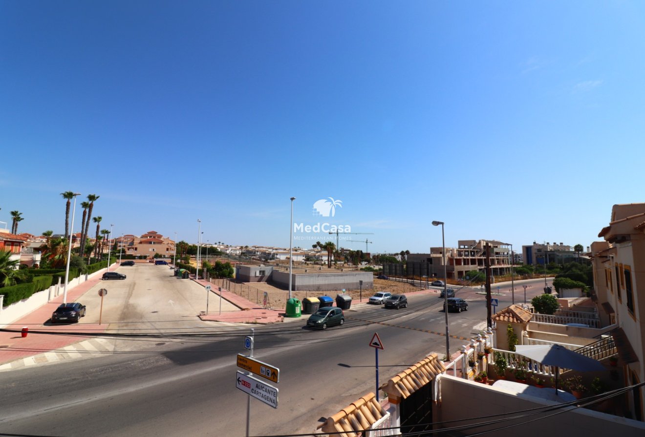 Segunda mano - Apartamento -
Orihuela Costa - Punta Prima