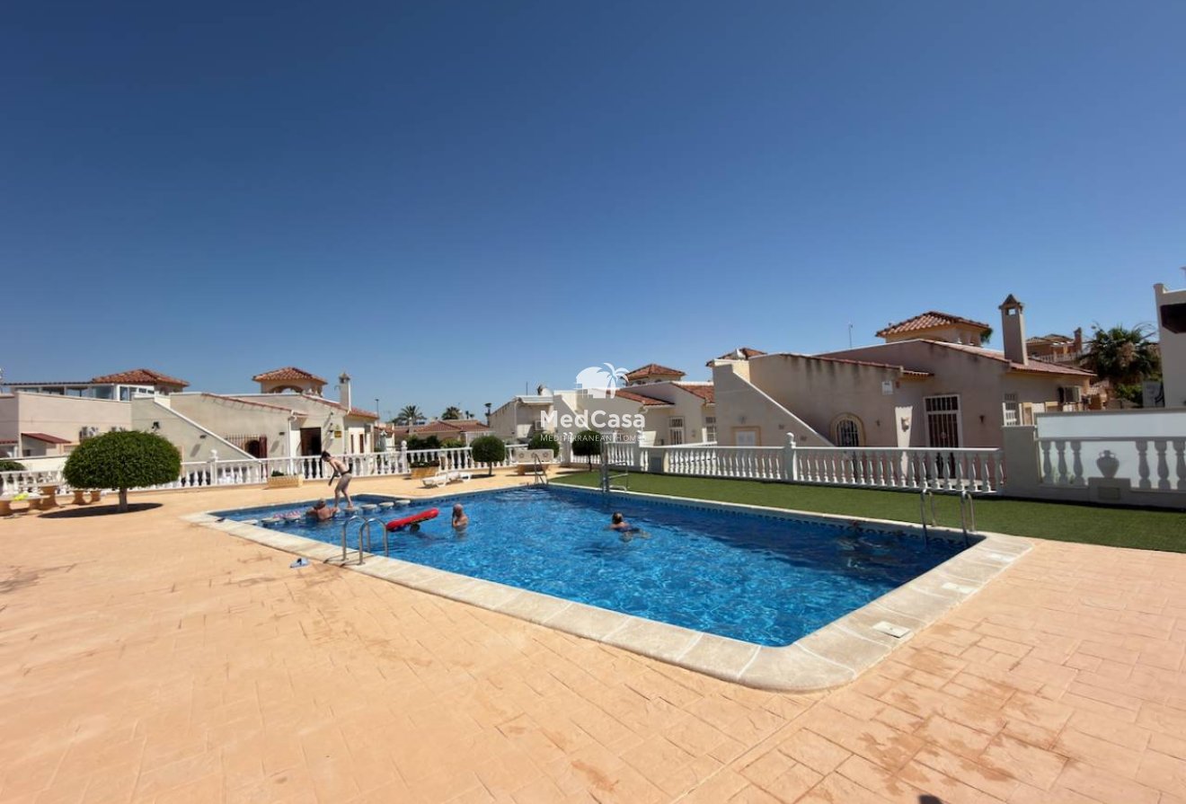 Segunda mano - Villa -
Algorfa - Lo Crispin