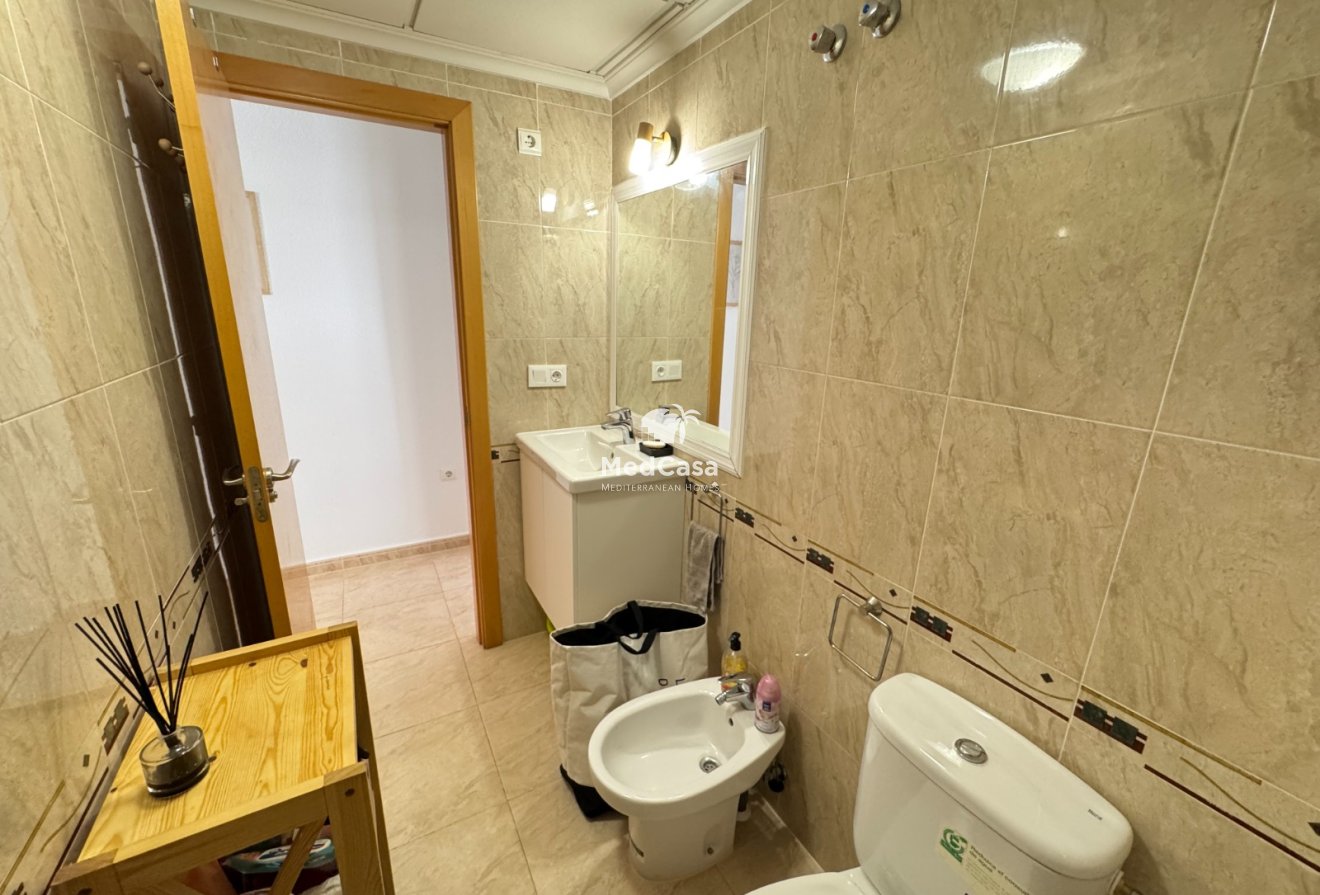 Wiederverkauf - Apartment -
Guardamar del Segura