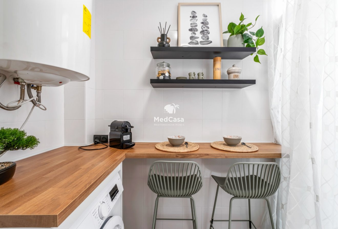 Segunda mano - Apartamento -
Orihuela Costa - La Florida