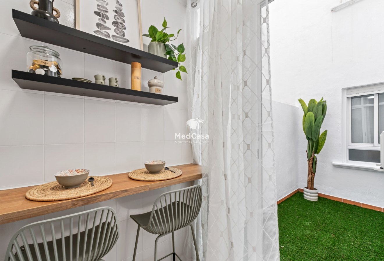 Segunda mano - Apartamento -
Orihuela Costa - La Florida