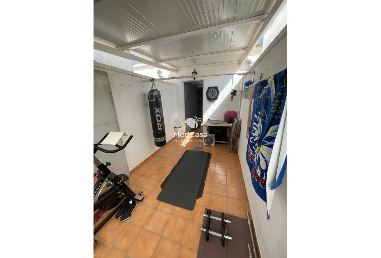 Segunda mano - Apartamento -
Almoradí