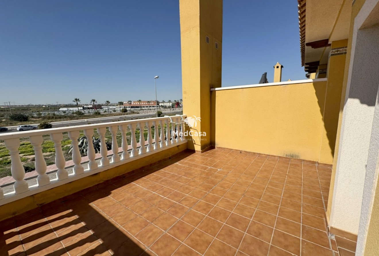 Resale - Villa -
Ciudad Quesada