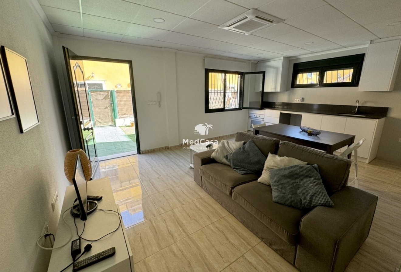 Resale - Villa -
Ciudad Quesada