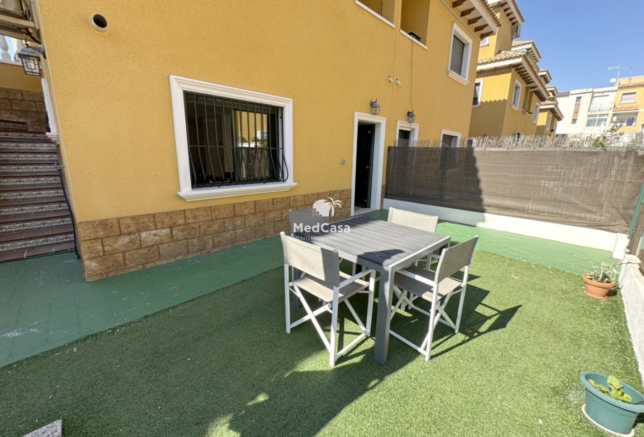 Resale - Villa -
Ciudad Quesada