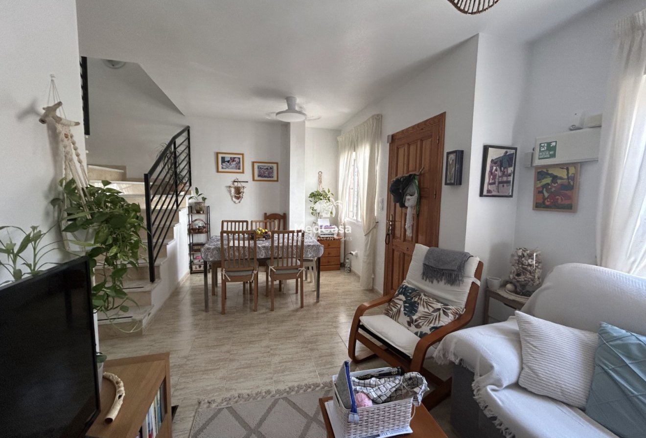 Resale - Apartment -
Orihuela Costa - Villamartín