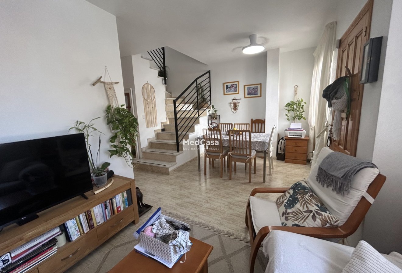 Resale - Apartment -
Orihuela Costa - Villamartín