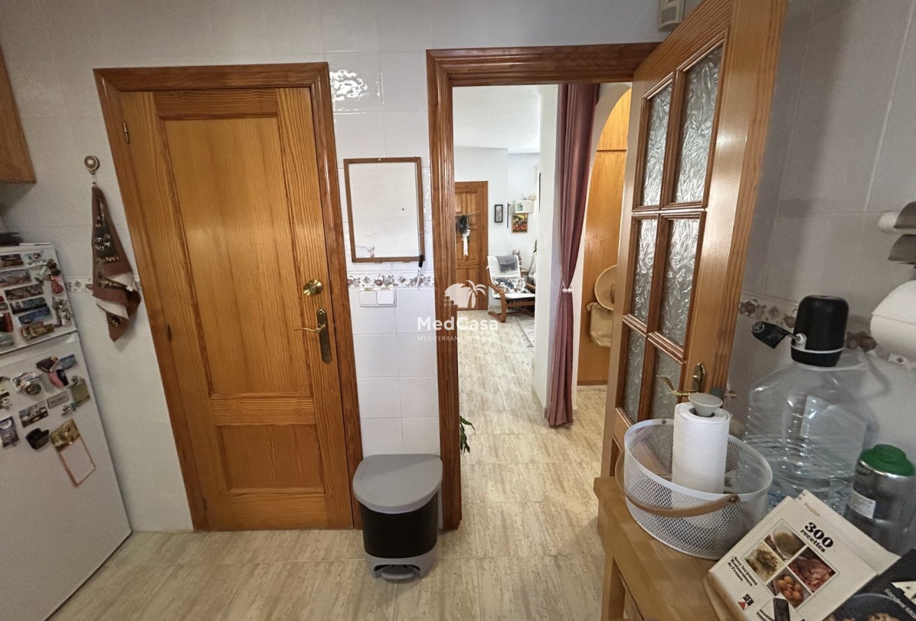 Resale - Apartment -
Orihuela Costa - Villamartín