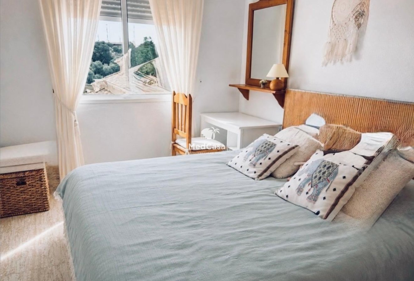 Resale - Apartment -
Orihuela Costa - Villamartín