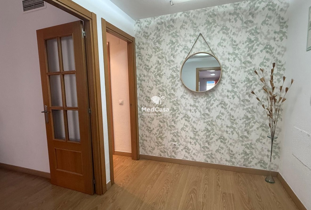 Resale - Apartment -
Villajoyosa