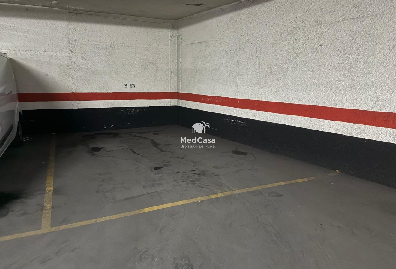 Resale - Apartment -
Villajoyosa
