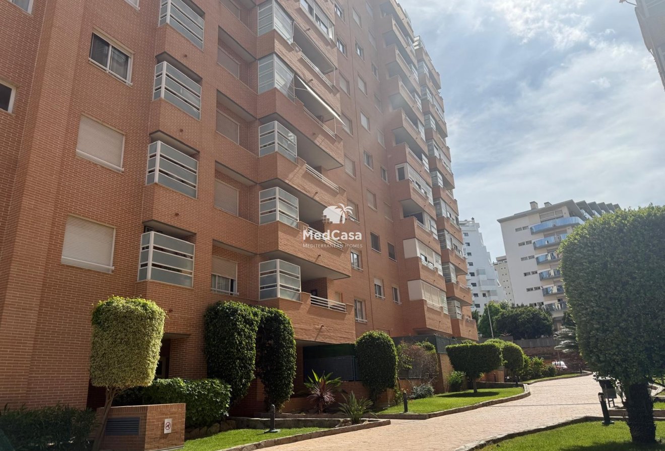 Resale - Apartment -
Villajoyosa