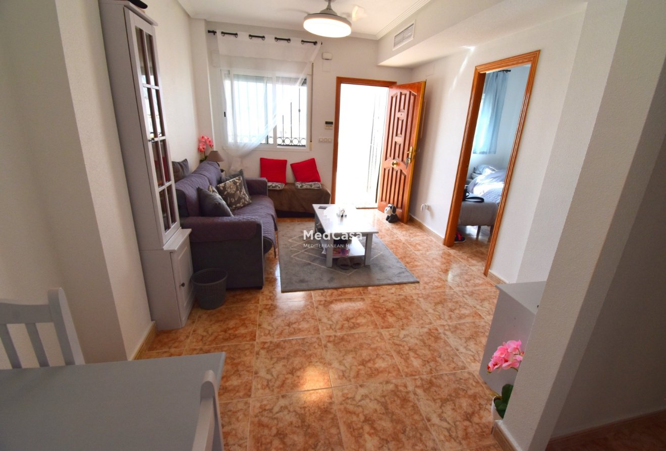 Segunda mano - Apartamento -
Orihuela Costa - Punta Prima