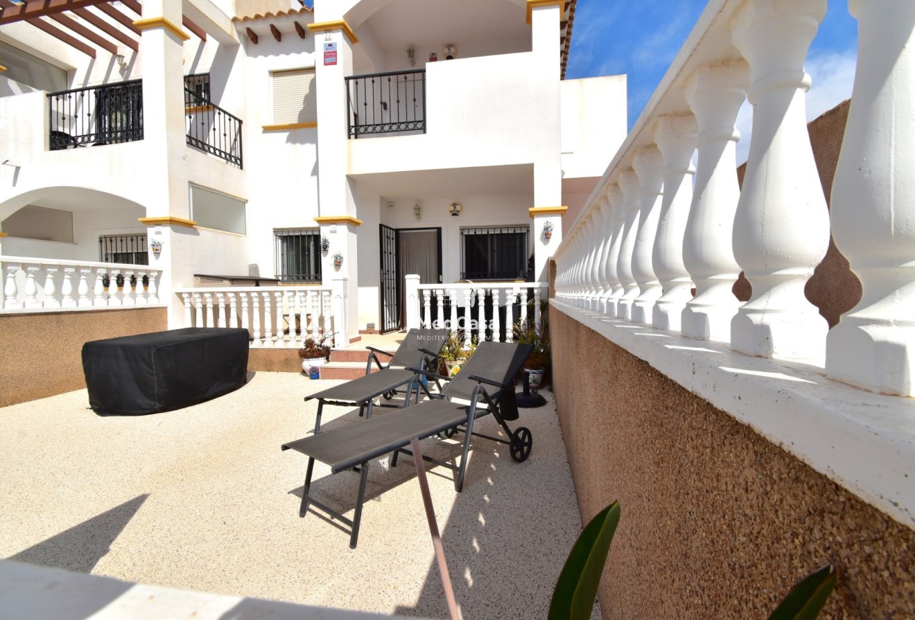 Segunda mano - Apartamento -
Orihuela Costa - Punta Prima
