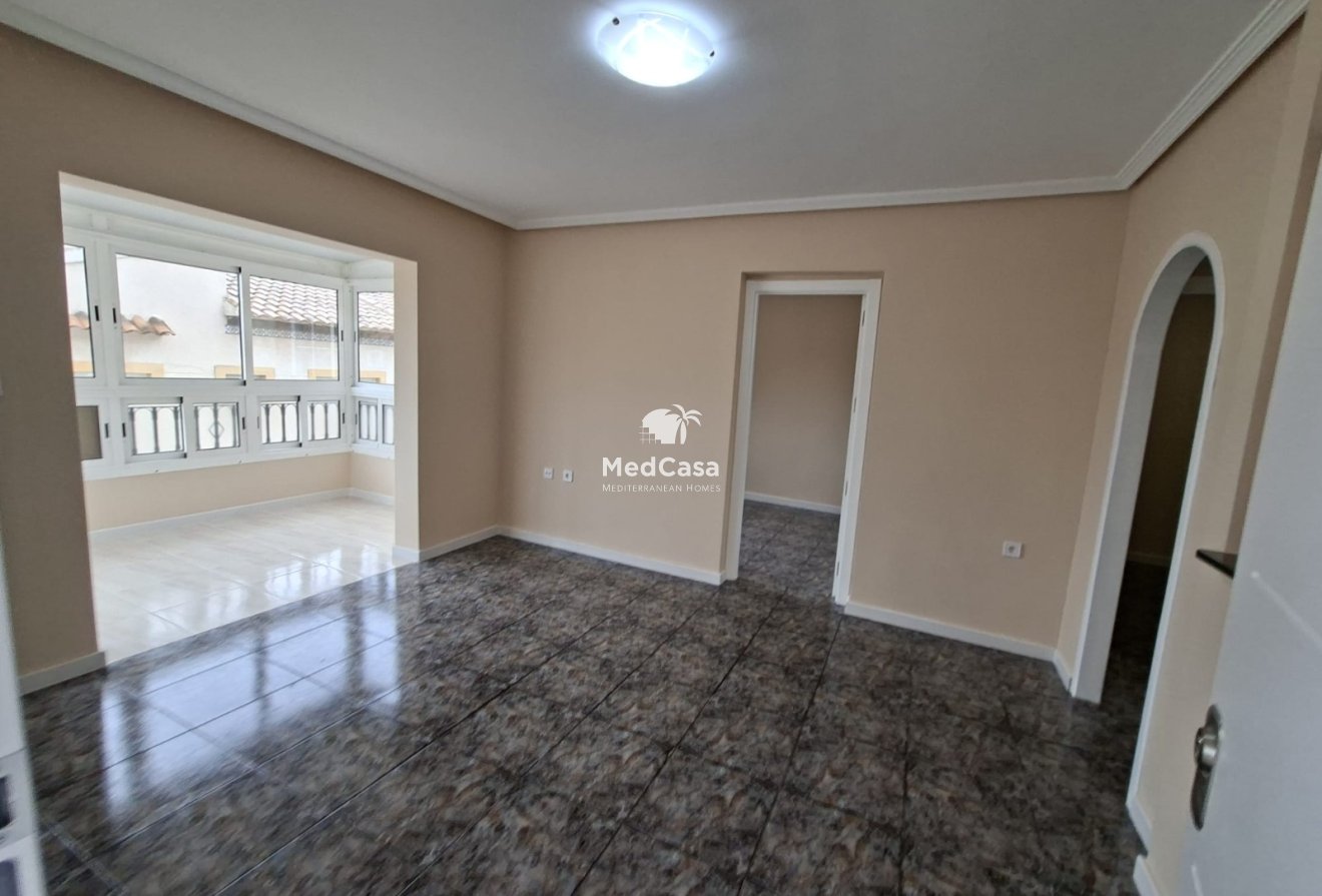Resale - Townhouse -
Orihuela Costa - Playa Flamenca
