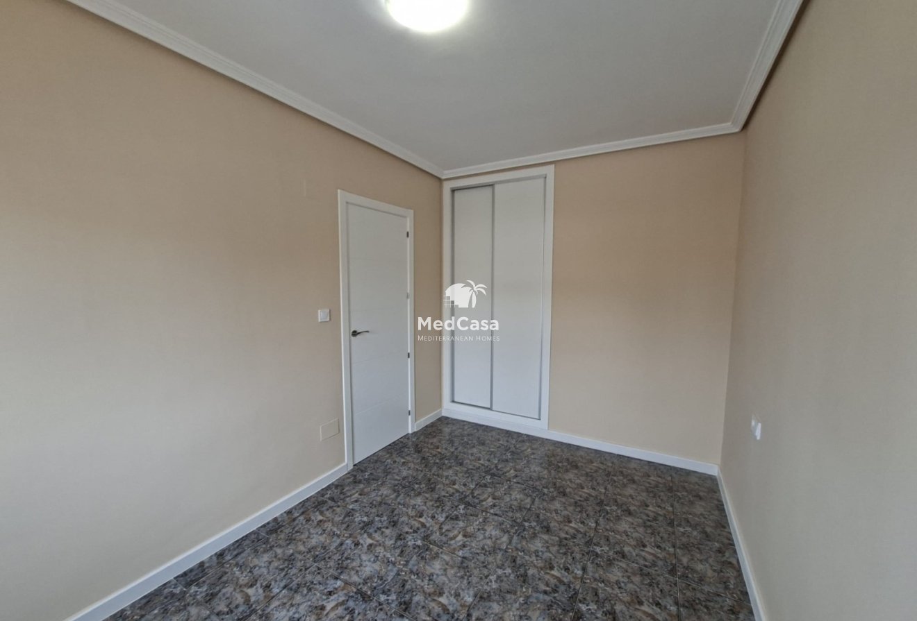 Resale - Townhouse -
Orihuela Costa - Playa Flamenca