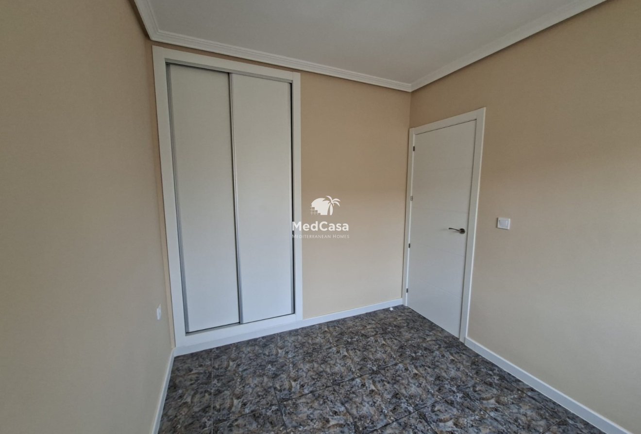 Resale - Townhouse -
Orihuela Costa - Playa Flamenca