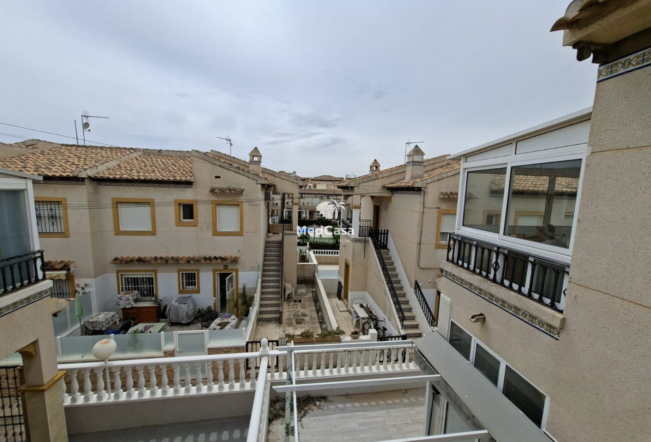 Resale - Townhouse -
Orihuela Costa - Playa Flamenca