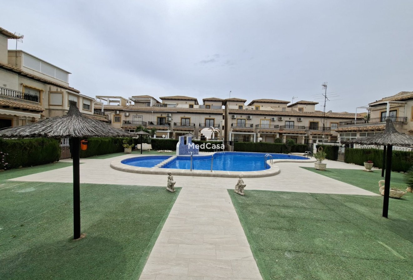 Resale - Townhouse -
Orihuela Costa - Playa Flamenca