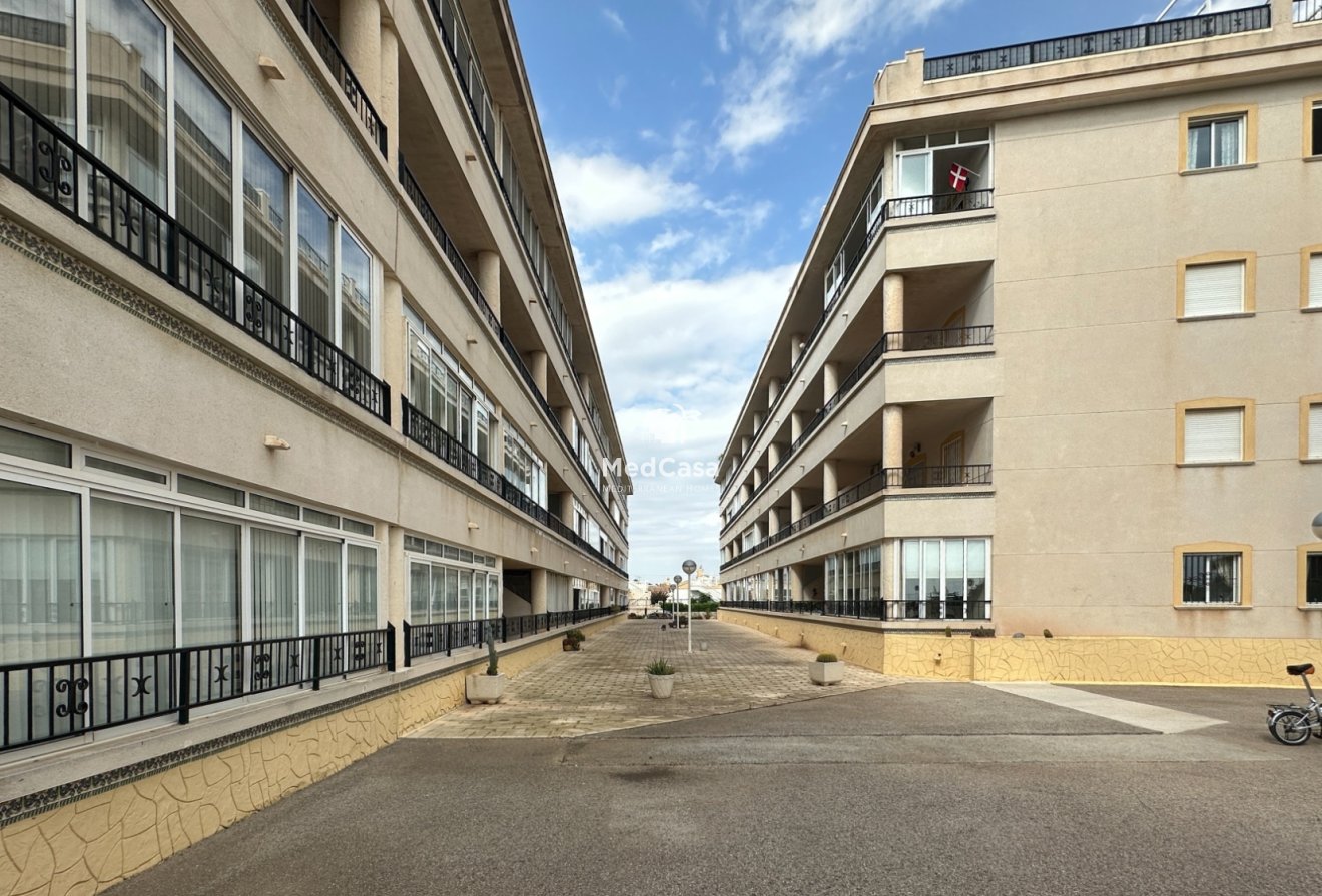 Segunda mano - Apartamento -
Orihuela Costa - Playa Flamenca
