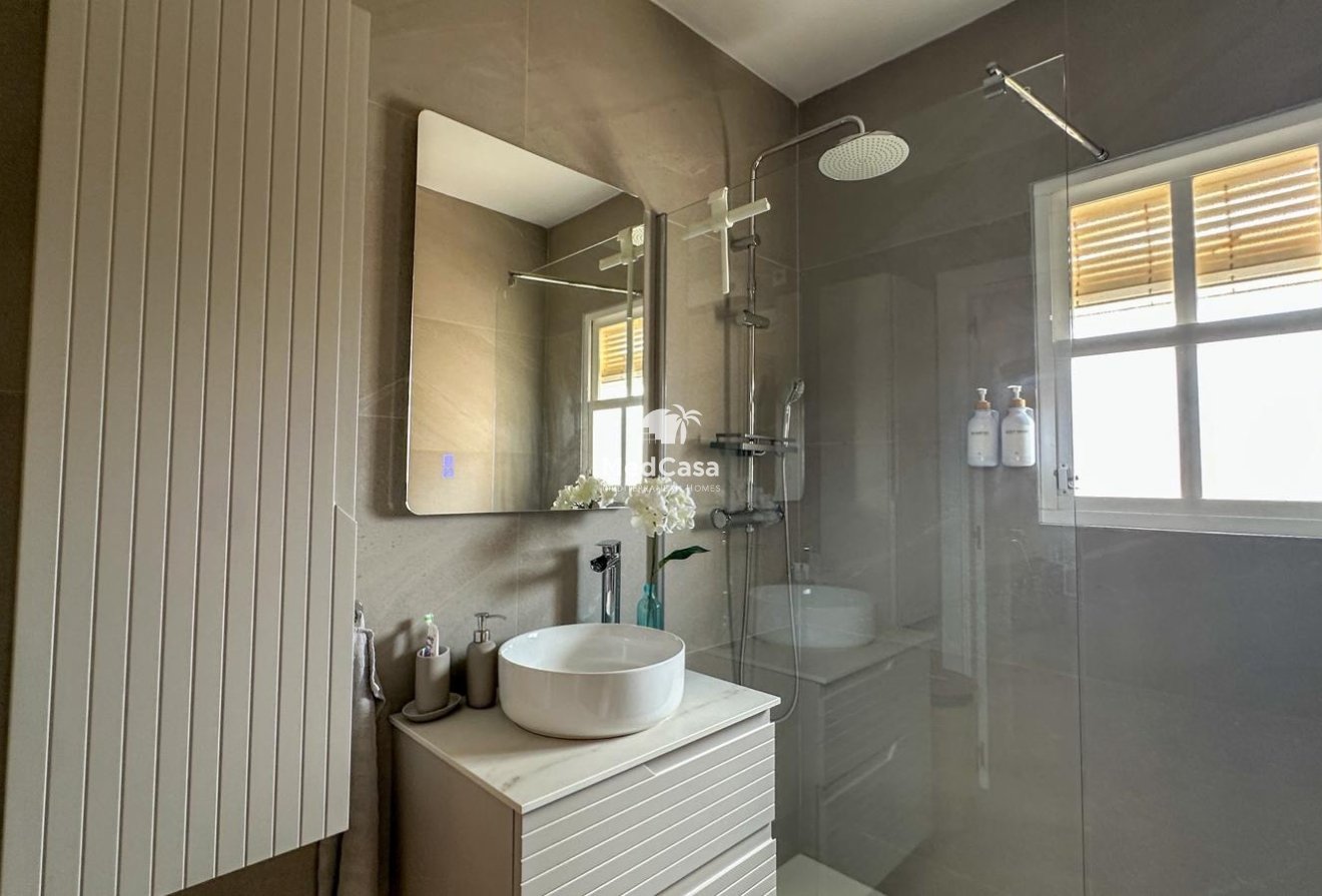 Resale - Townhouse -
Orihuela Costa - Playa Flamenca