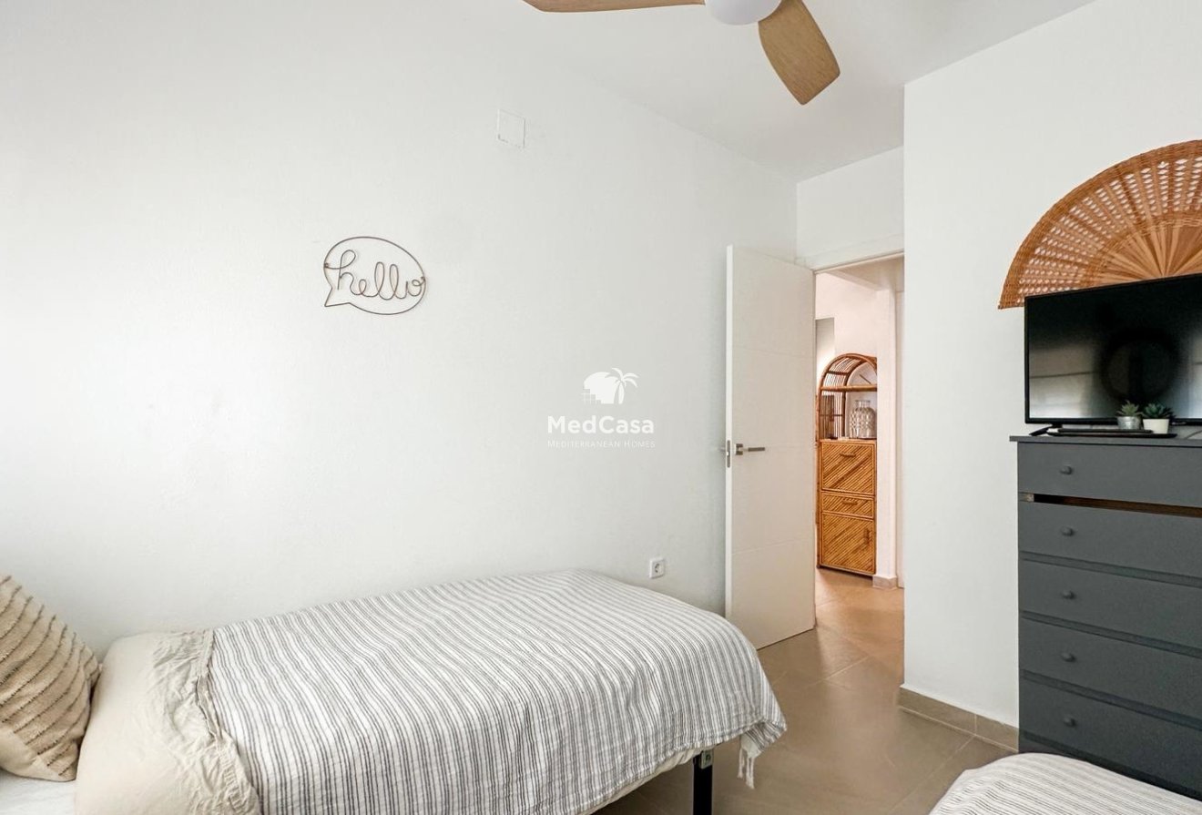 Resale - Townhouse -
Orihuela Costa - Playa Flamenca